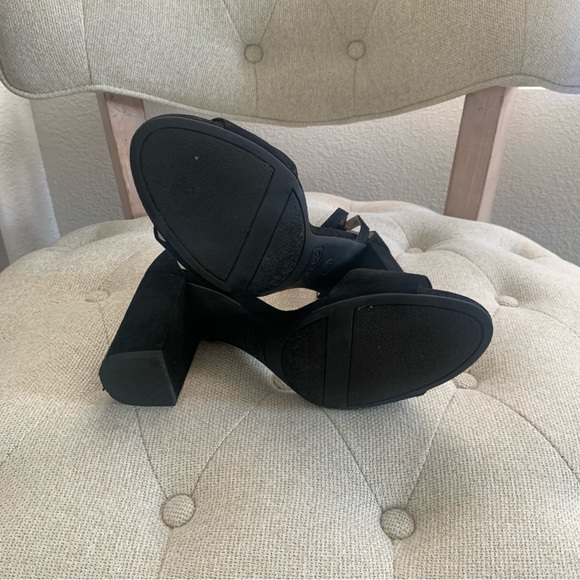 Sam Edelman Block Heels - Picture 5 of 7